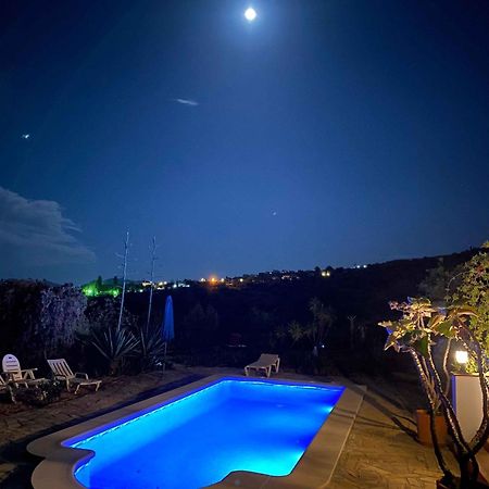 Villa La Rustica En Vinuela, Piscina Privada Extérieur photo
